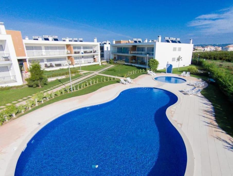 Superbe Appartement En Residence Avec Piscine Olhos de Agua  Extérieur photo